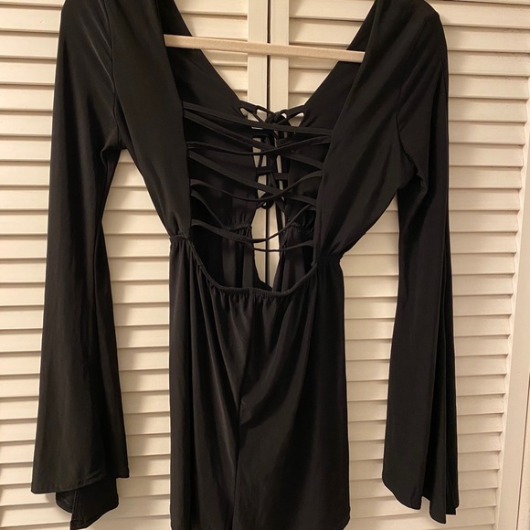 🔥Bohoo stylish romper.🔥🔥🔥🔥 - Picture 5 of 8